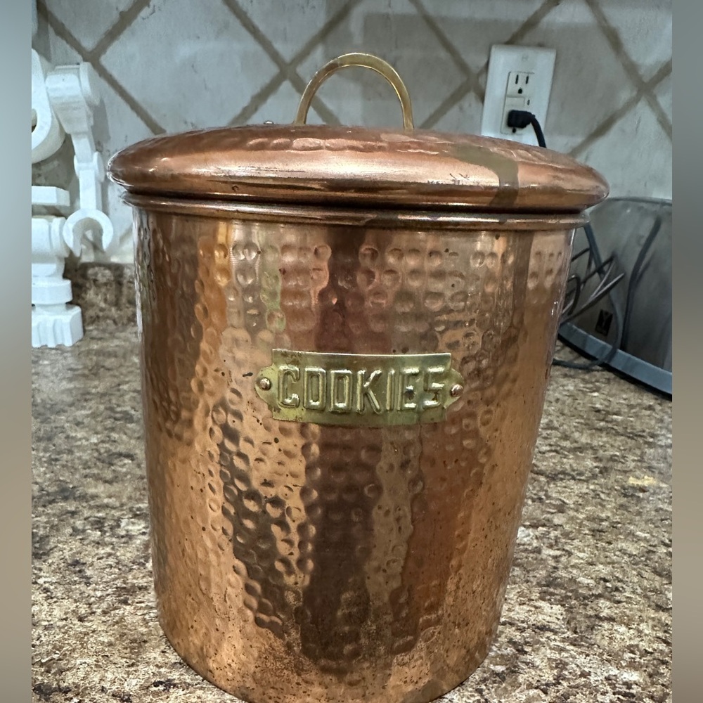 Copper Cookie Jar with Lid
